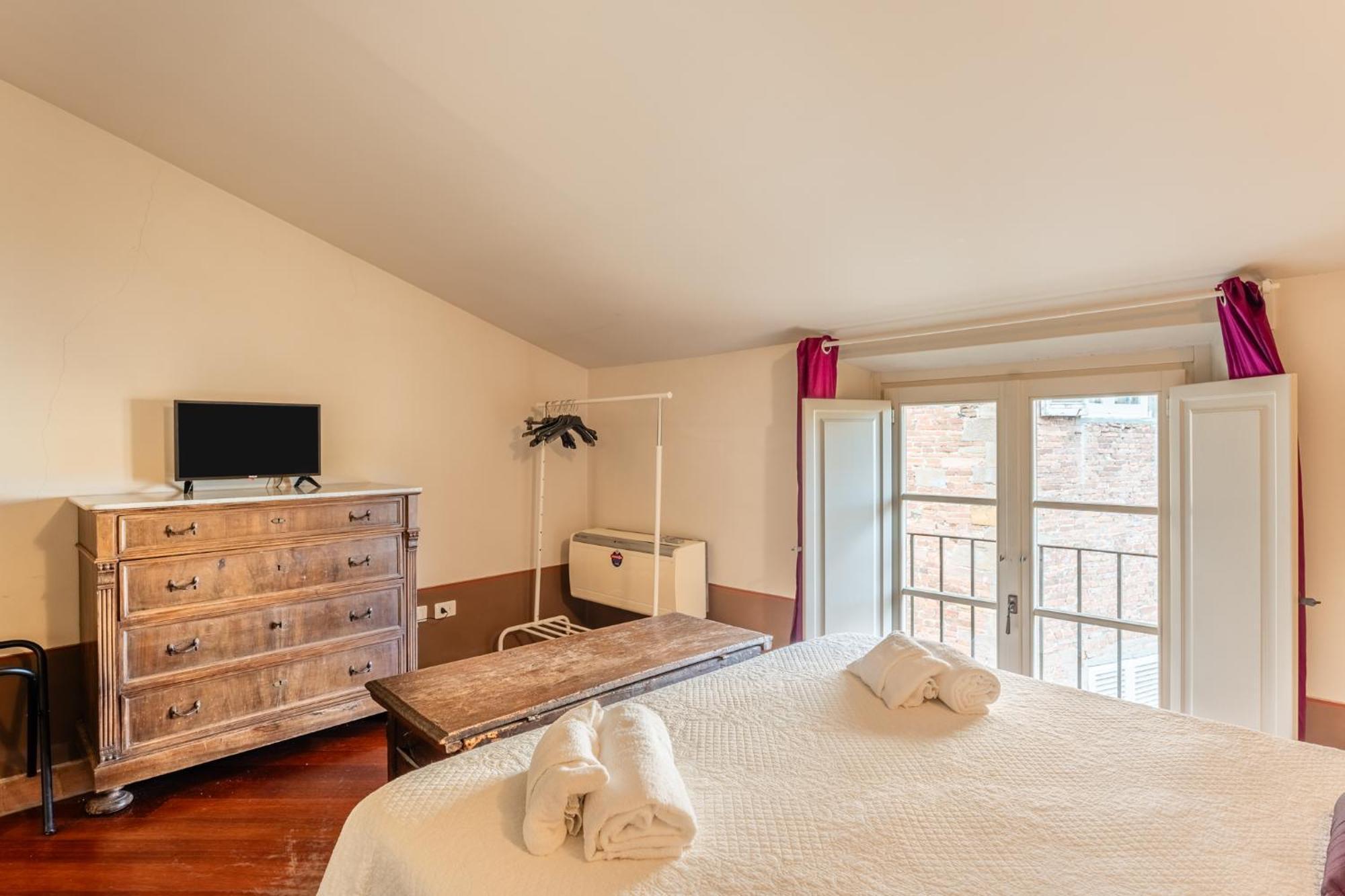 Anfiteatro Luxury Rooms - Affitti Brevi Italia Lucca Eksteriør billede